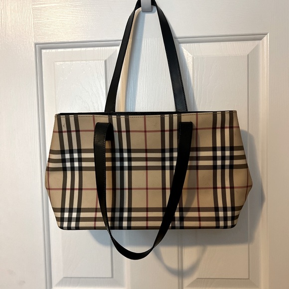Burberry Handbags - Vintage Burberry Tote